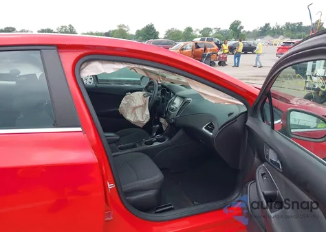 2017 Chevrolet Cruze Lt Auto from USA, damaged, VIN 1G1BE5SM4H7119897